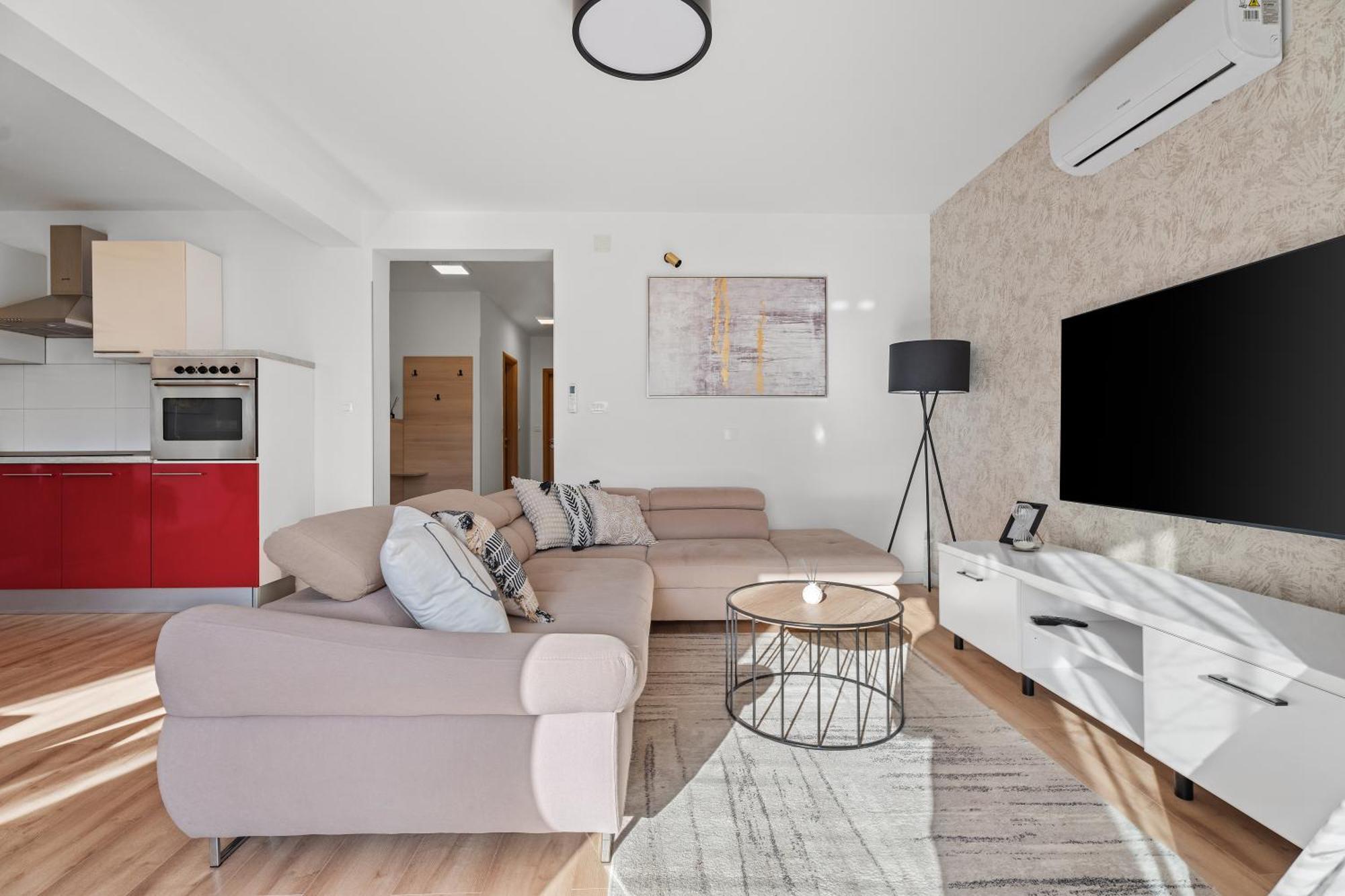 Apartments Bakota オミシュ エクステリア 写真