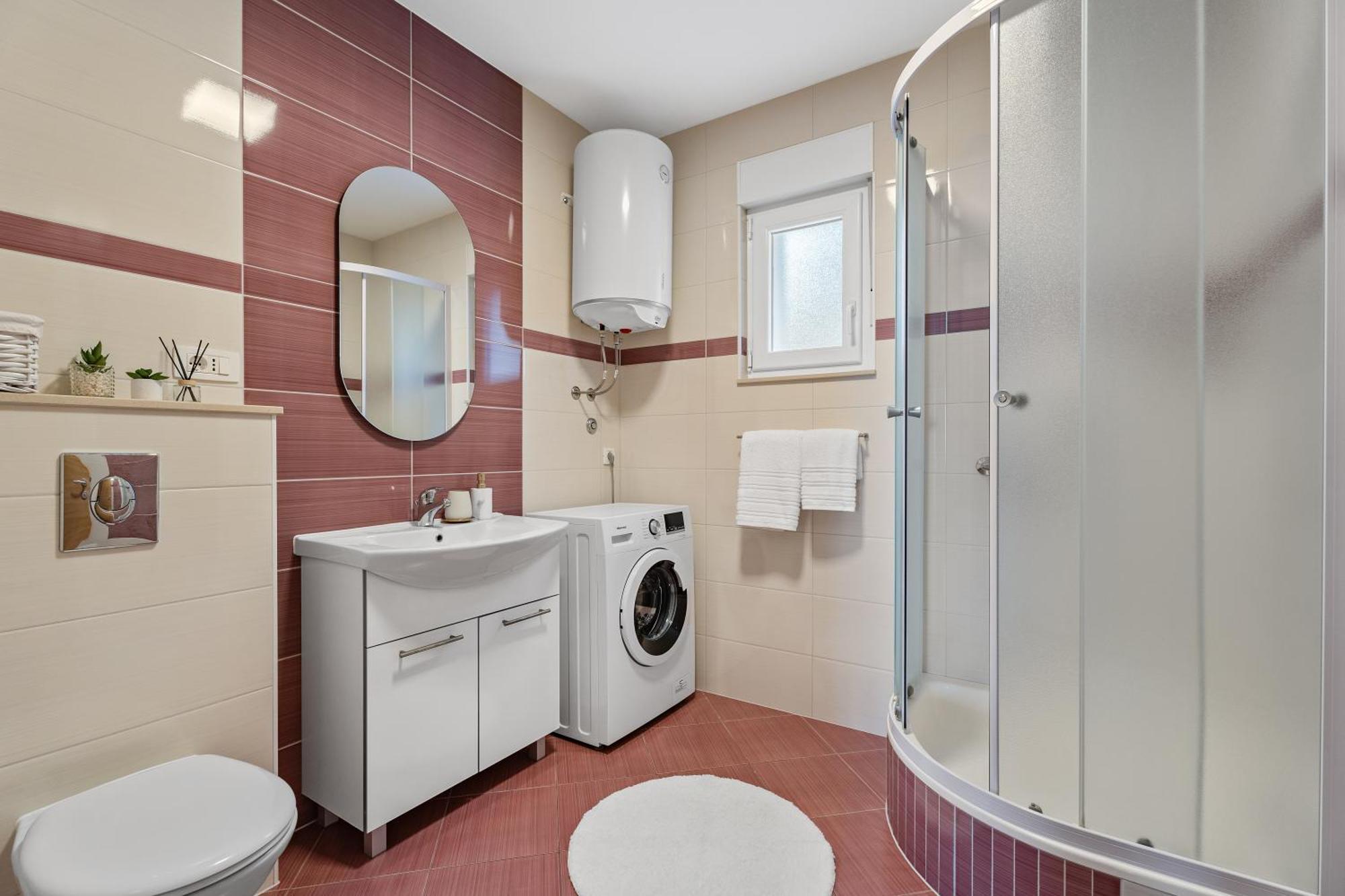 Apartments Bakota オミシュ エクステリア 写真