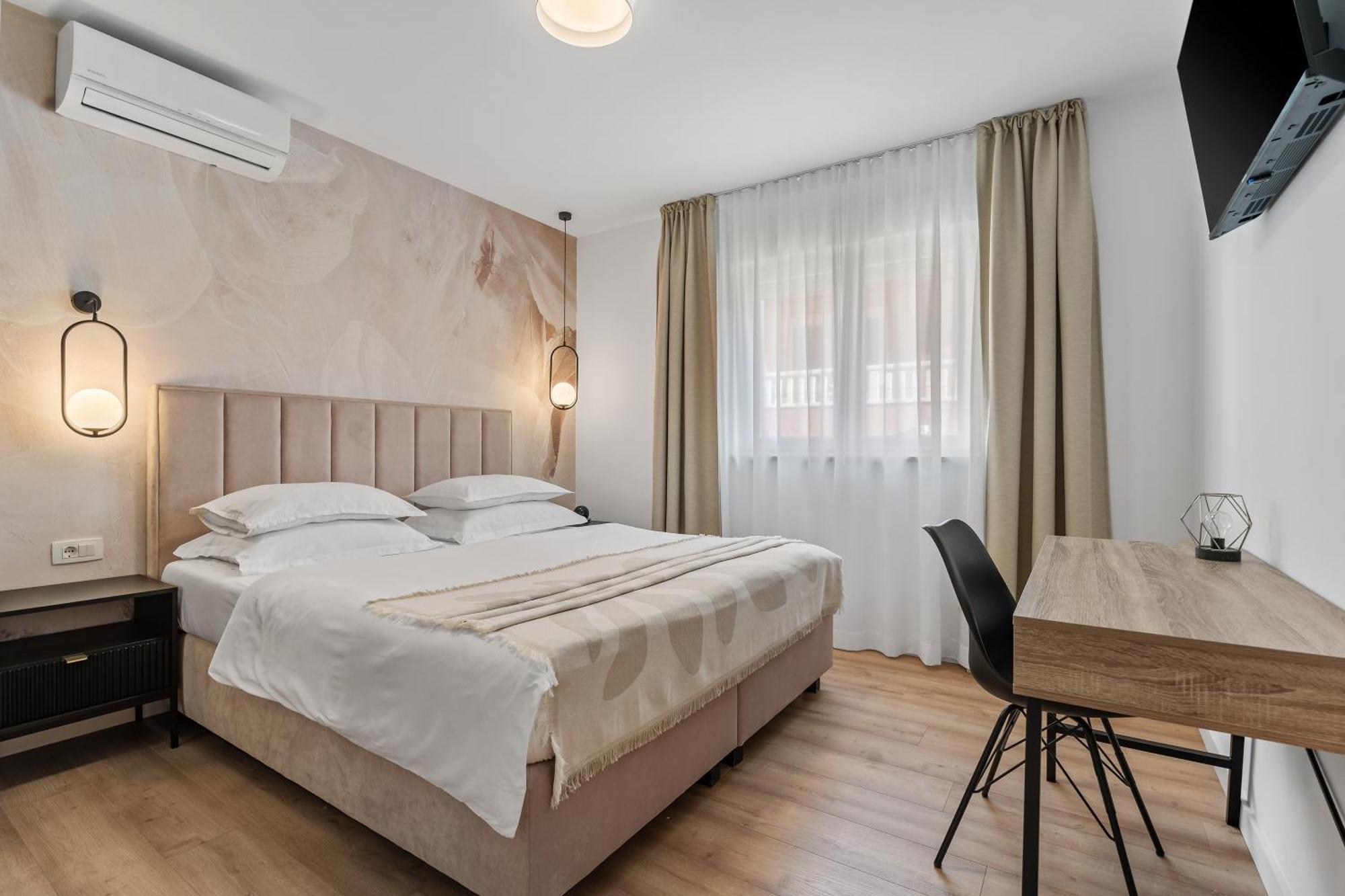 Apartments Bakota オミシュ エクステリア 写真